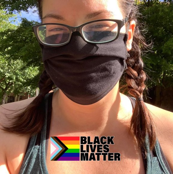 Meet your Posher, Sara - Picture 1 of 1